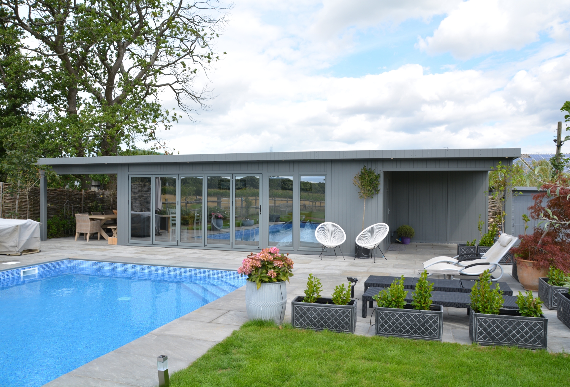 Insulated Summer House Buckinghamshire