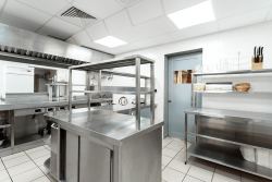 UK Suppliers of Custom Stainless Steel Tables For Kitchens