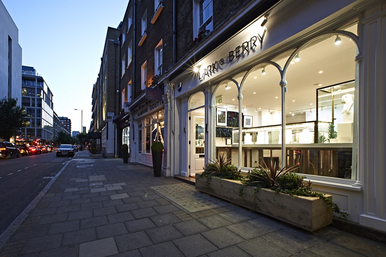 Commercial Refurbishment Contractors for Shops, Offices & Hospitality