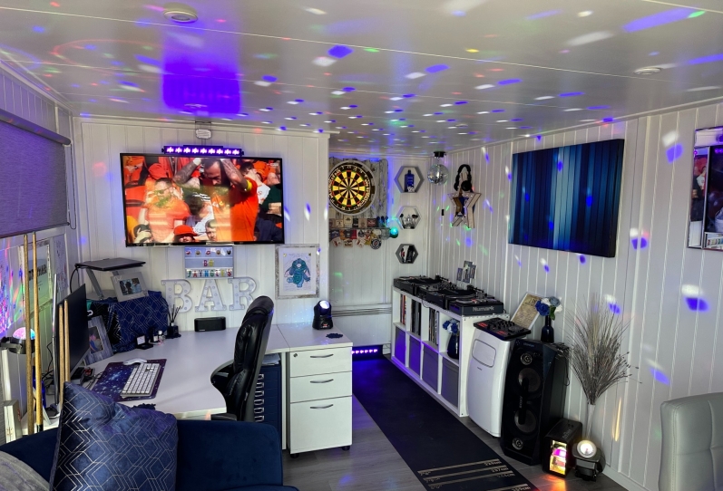 Bespoke Garden Man Cave For Entertaining