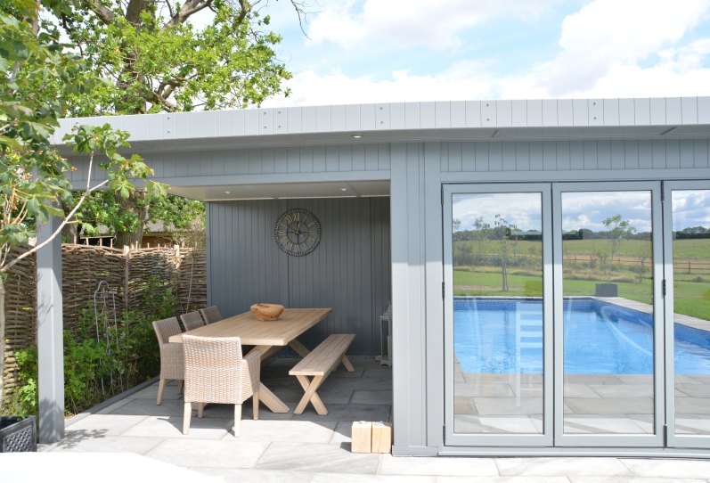 Bespoke Garden Room With Canopy