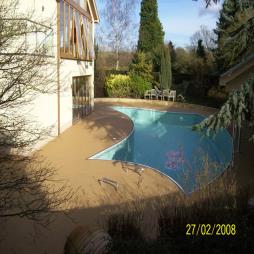 Commercial Swimming Pool Surrounds