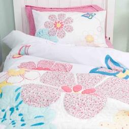 Girls Daisy Floral Quilt