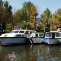 Large Family Boat Hire