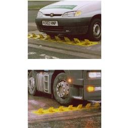 Alligator Jaws Traffic Direction Restrictor