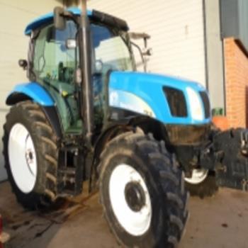 NEW HOLLAND TS 110A Used Tractor
