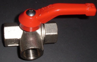 Ball valve/tap 3 Way 1/2 inch BSP
