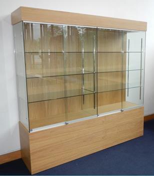 Major manufacturer of Collectors Cabinets for Universities