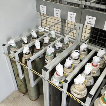 Medical Gas Storage Racks