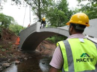 UK Commercial Precast Concrete Arch Bridge Systems