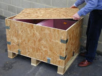 Pallet Boxes With Customised Internal Protection