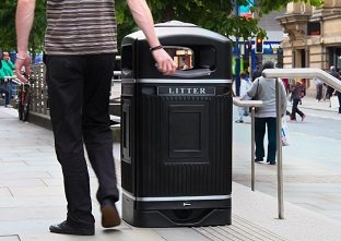 UK Distributors of Outdoor Recycling Bins