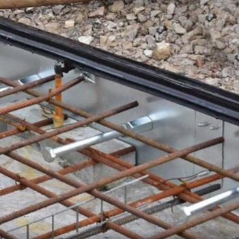 Easy To Use Adjustable Screed Rail System