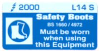 L014 S - Safety Boots Must be Worn x 100