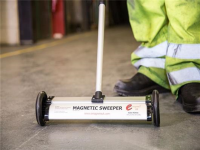 Hand Held Magnetic Sweeper