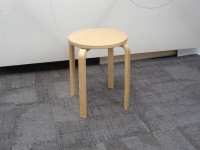 Low stool 