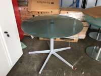 1000dia mm Frosted Glass Table 