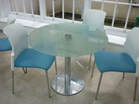 1000dia mm Frosted Glass Table 
