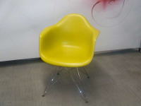Vitra Eames Plastic Armchair DAR in Mustard 