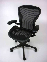 Herman Miller Aeron 2 Lever Fixed Arms Graphite Size B 