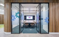 Frameless Glass Partitions With Acoustic Performance
