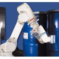 ROBOTIC LABELLING OF CHEMICAL DRUMS